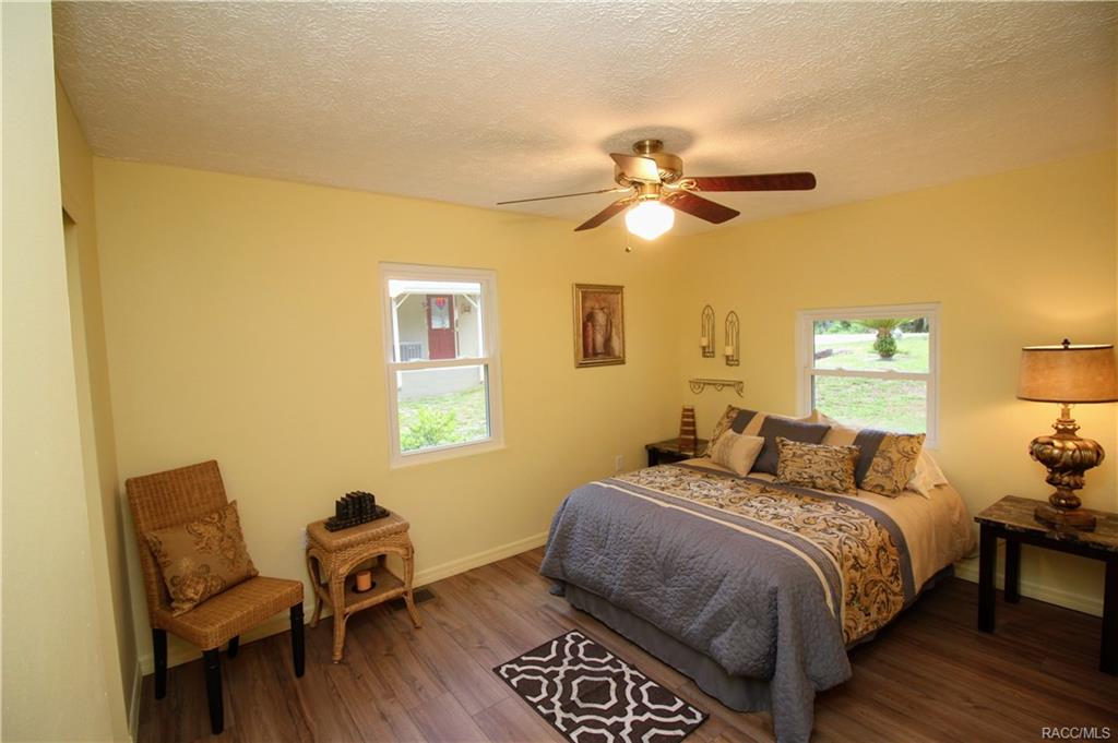 home for sale at 9033 E Tsala Apopka Drive, Inverness, FL 34450 in Hickory Hill Retreats