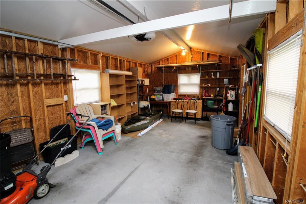 home for sale at 9033 E Tsala Apopka Drive, Inverness, FL 34450 in Hickory Hill Retreats