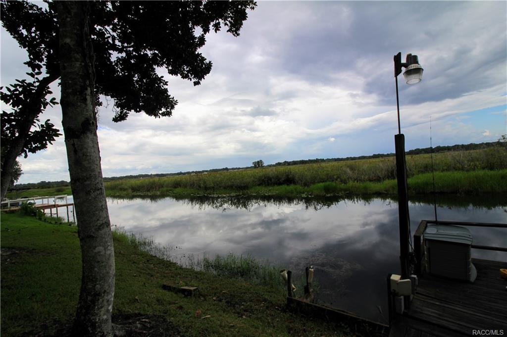 home for sale at 9033 E Tsala Apopka Drive, Inverness, FL 34450 in Hickory Hill Retreats