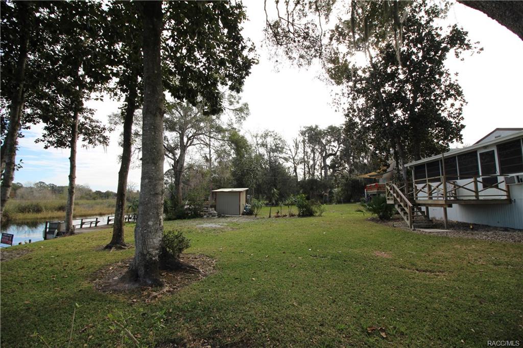 home for sale at 9033 E Tsala Apopka Drive, Inverness, FL 34450 in Hickory Hill Retreats