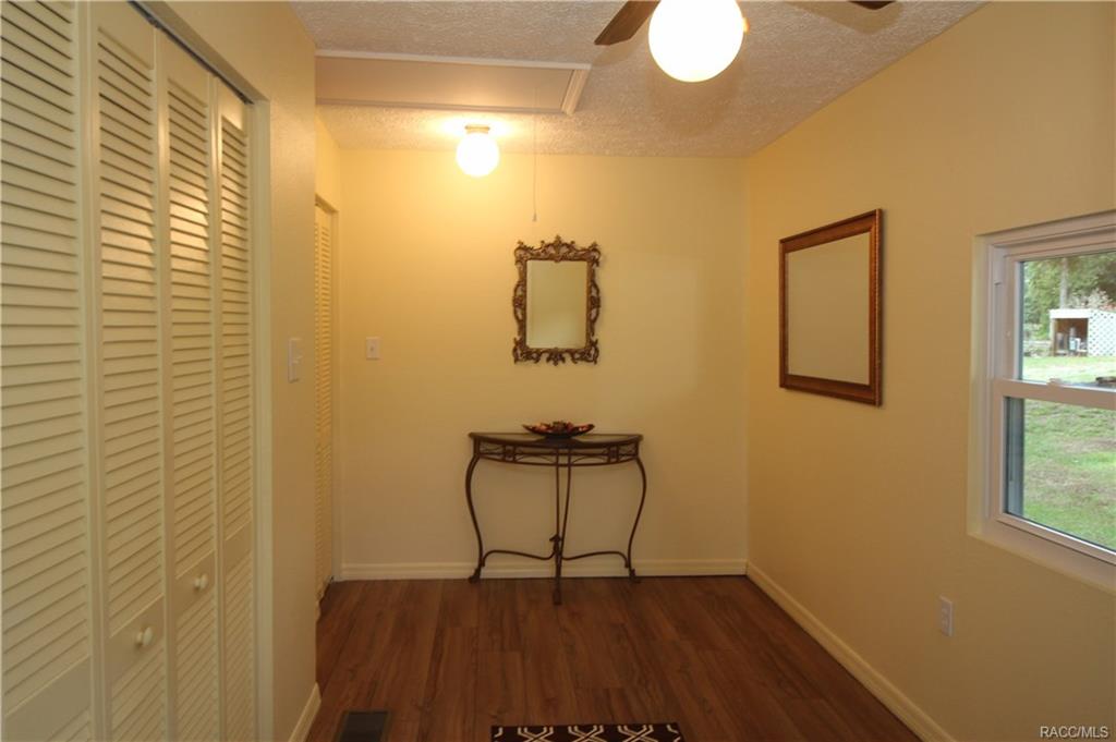 home for sale at 9033 E Tsala Apopka Drive, Inverness, FL 34450 in Hickory Hill Retreats