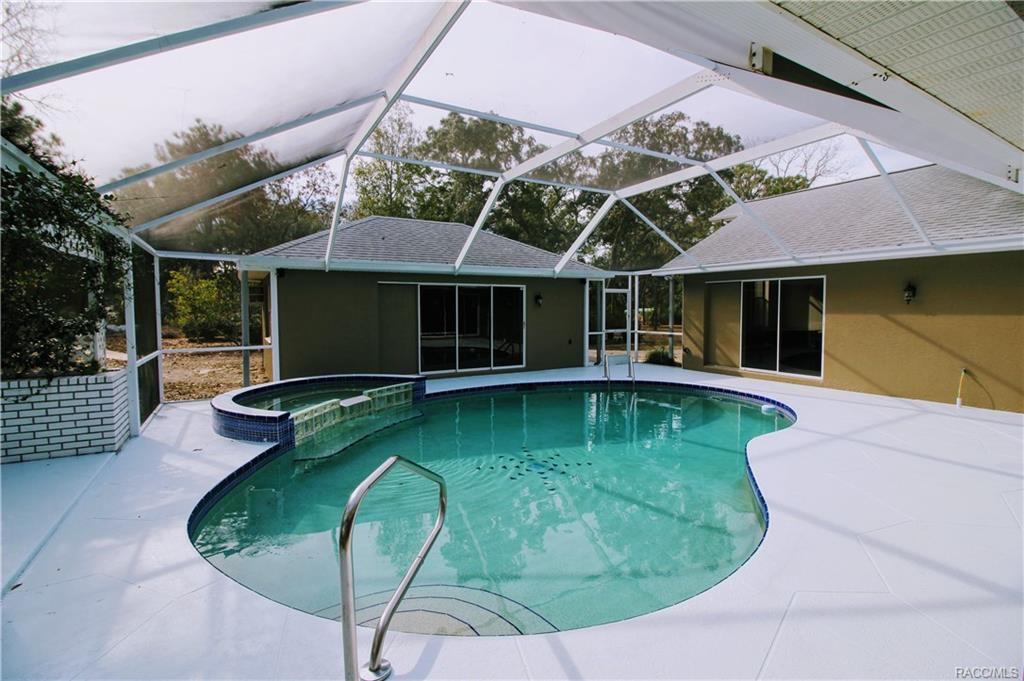 home for sale at 4200 W Pine Ridge Boulevard, Beverly Hills, FL 34465 in Pine Ridge