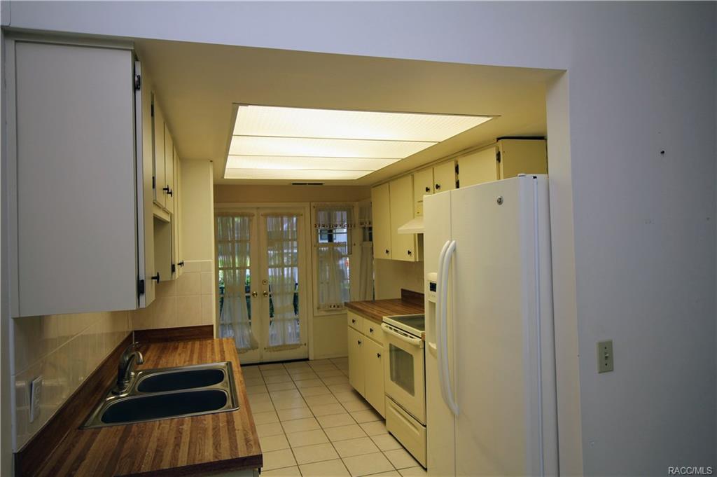 home for sale at 550 W Sand Oak Court, Beverly Hills, FL 34465 in Parkside Village