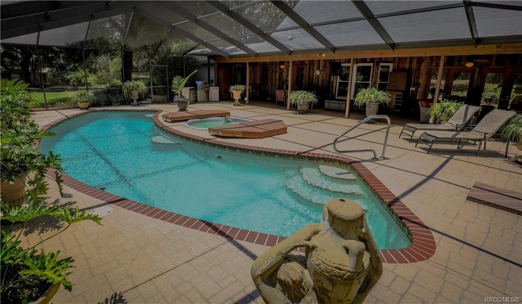 home for sale at 10218 E Trails End Road, Floral City, FL 34436 in Farms