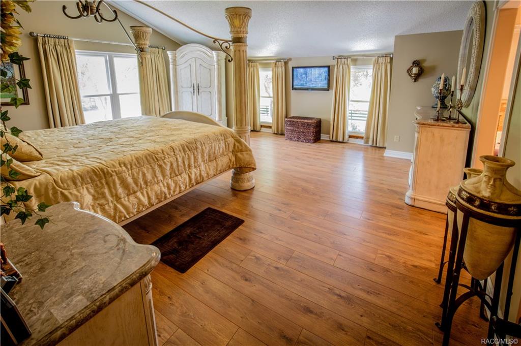 home for sale at 10218 E Trails End Road, Floral City, FL 34436 in Farms