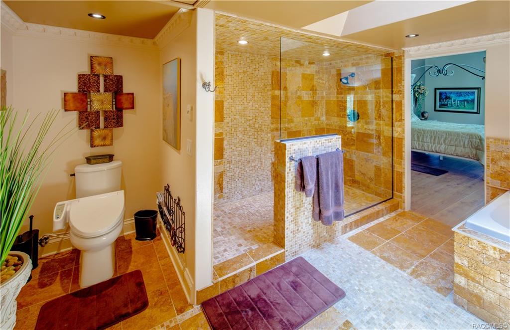 home for sale at 10218 E Trails End Road, Floral City, FL 34436 in Farms