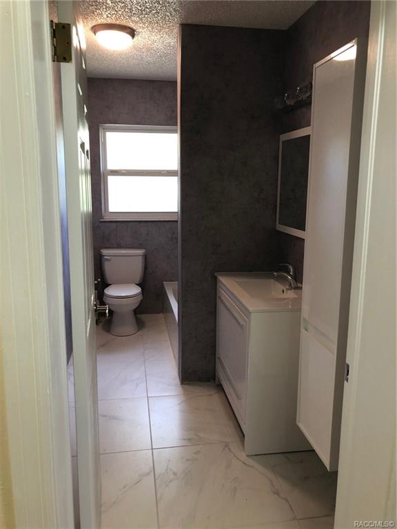 home for sale at 10218 E Trails End Road, Floral City, FL 34436 in Farms