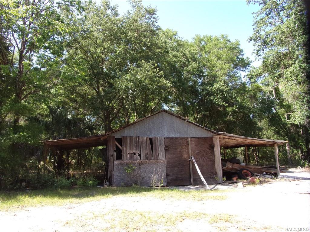 home for sale at 10080 E Gobbler Drive, Floral City, FL 34436 in Withlapopka Island