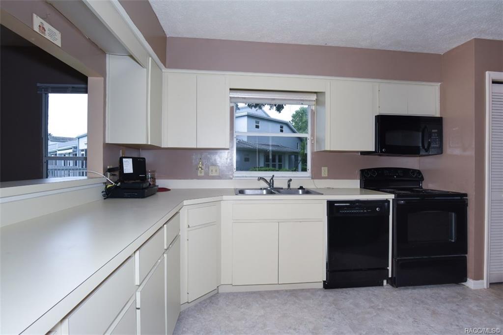 home for sale at 11014 W Cove Harbor Drive, Crystal River, FL 34428 in Pelican Cove