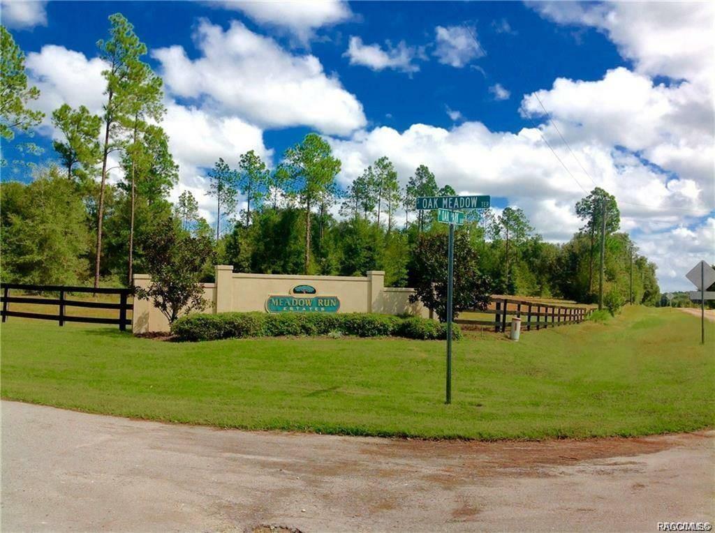 home for sale at 1820 W Oak Valley Court, Homosassa, FL 34446 in Meadow Run Estates