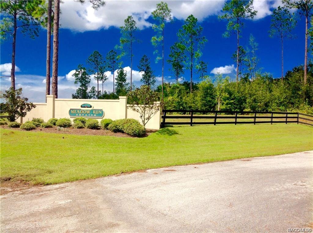 home for sale at 1820 W Oak Valley Court, Homosassa, FL 34446 in Meadow Run Estates