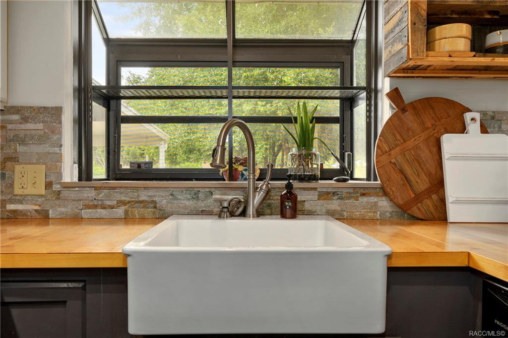 home for sale at 6544 E Mockingbird Lane, Inverness, FL 34452 in Inverness Highlands West