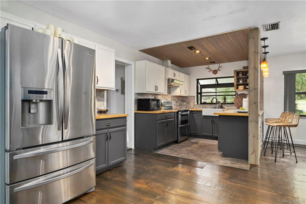 home for sale at 6544 E Mockingbird Lane, Inverness, FL 34452 in Inverness Highlands West