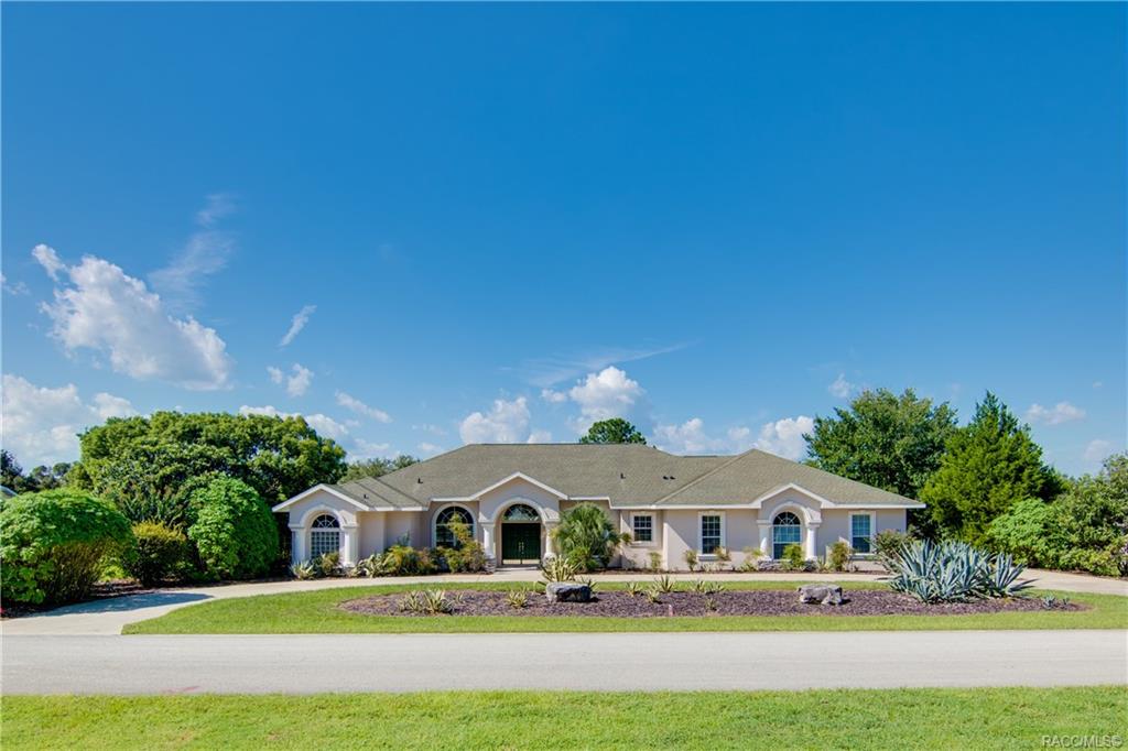 home for sale at 591 E Gilchrist Court, Hernando, FL 34442 in Citrus Hills