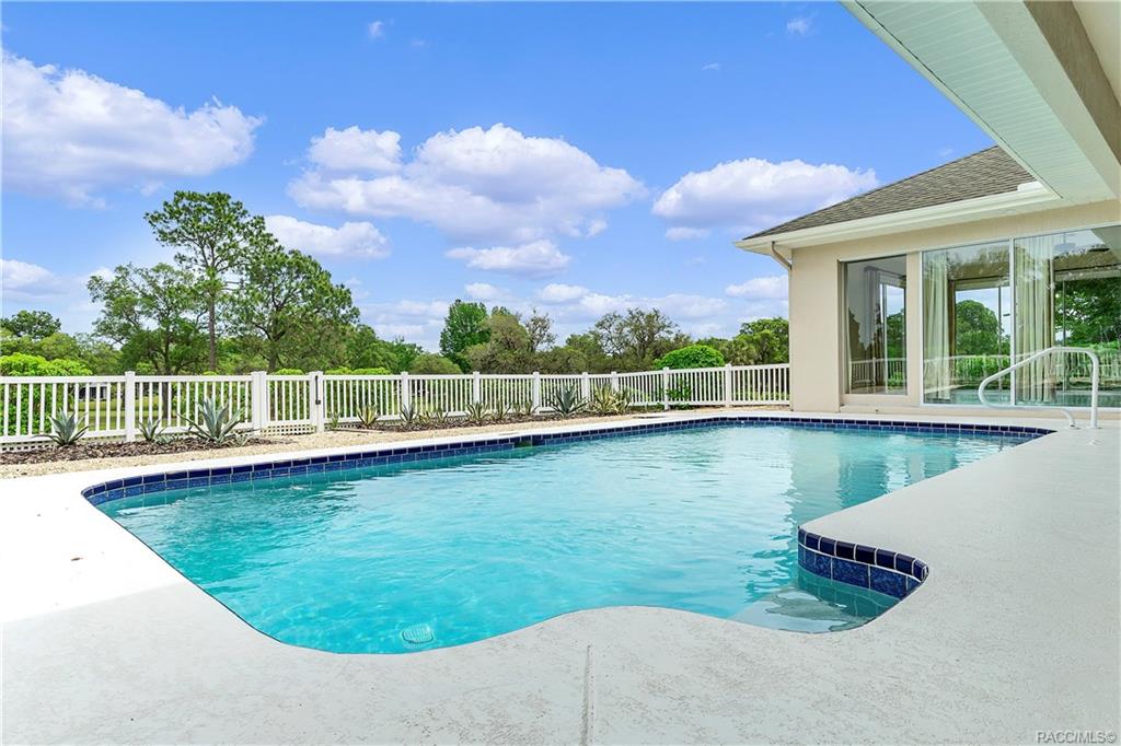 home for sale at 591 E Gilchrist Court, Hernando, FL 34442 in Citrus Hills