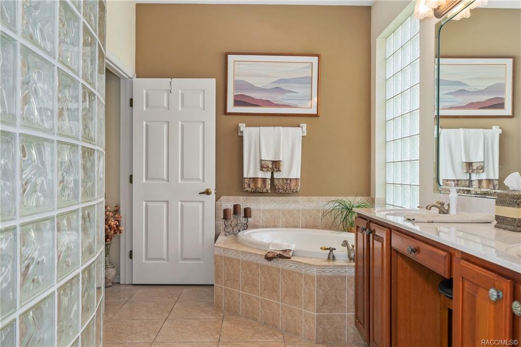 home for sale at 1691 N Shadowview Path, Hernando, FL 34442 in Citrus Hills - Terra Vista