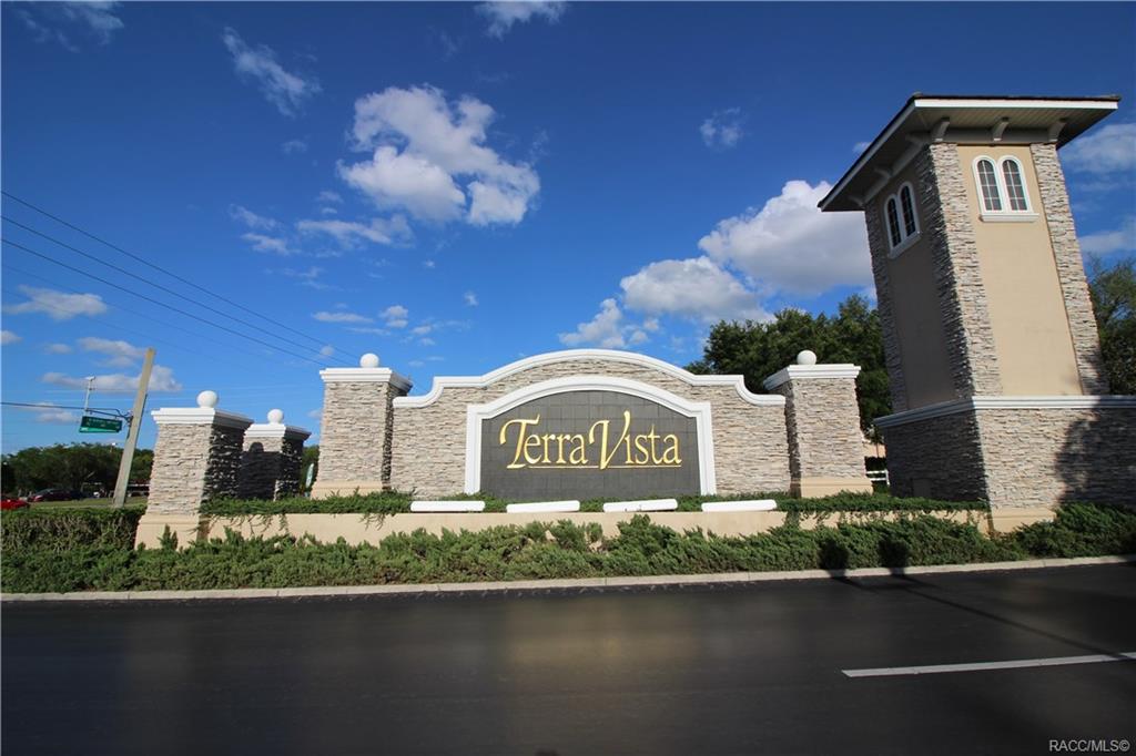 home for sale at 1691 N Shadowview Path, Hernando, FL 34442 in Citrus Hills - Terra Vista