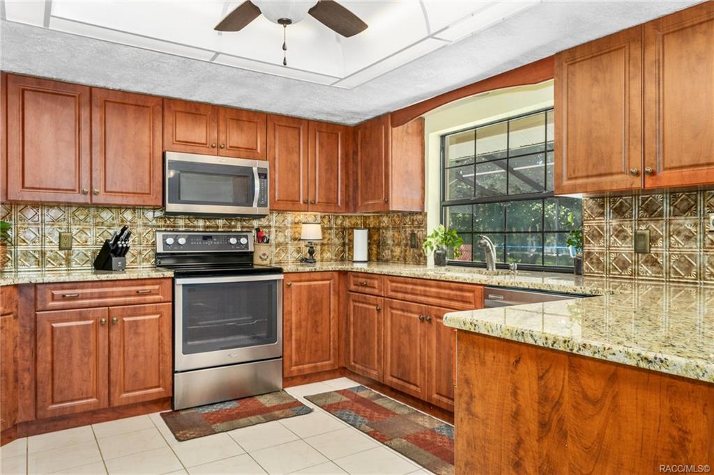 home for sale at 964 N Fresno Avenue, Hernando, FL 34442 in Citrus Hills