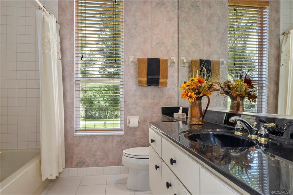 home for sale at 11914 N Bluff Cove Path, Dunnellon, FL 34434 in River Bluffs