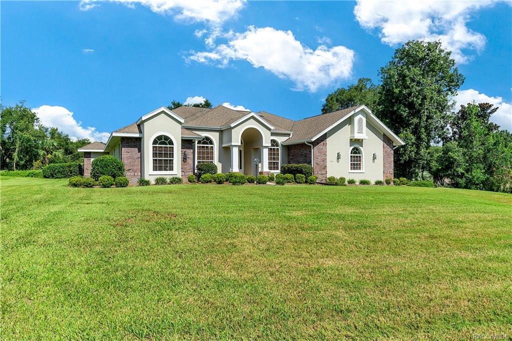 home for sale at 11914 N Bluff Cove Path, Dunnellon, FL 34434 in River Bluffs