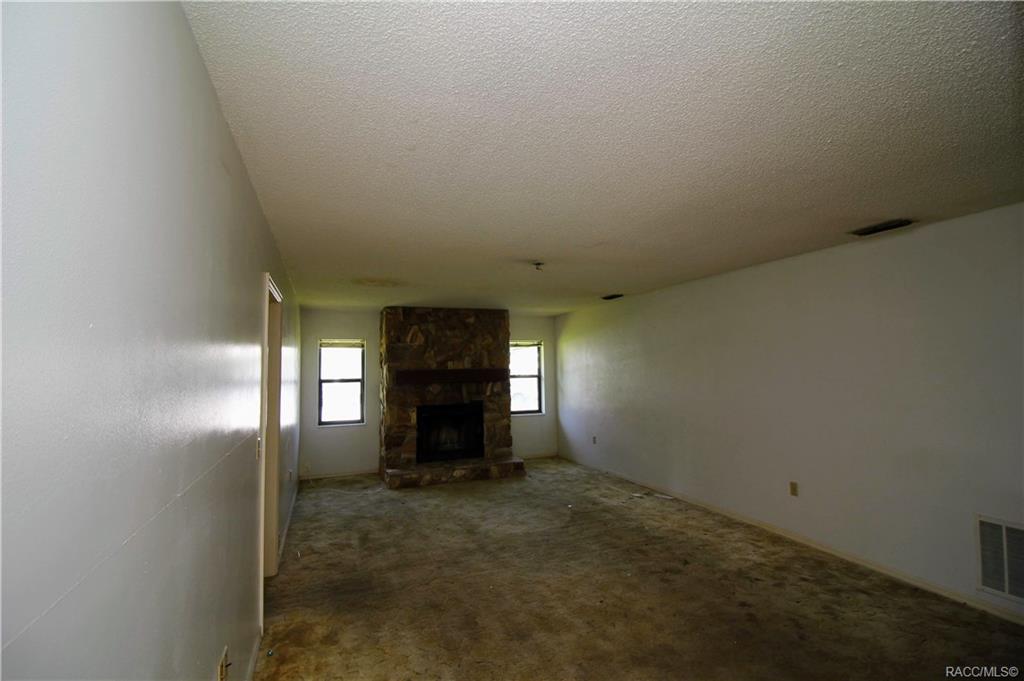 home for sale at 5120 S Mystic Point, Homosassa, FL 34448 in Riverhaven Village