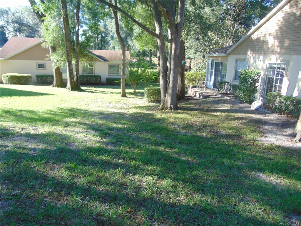 Lakeside Village Property Information 3594 N Laurelwood Loop, Beverly