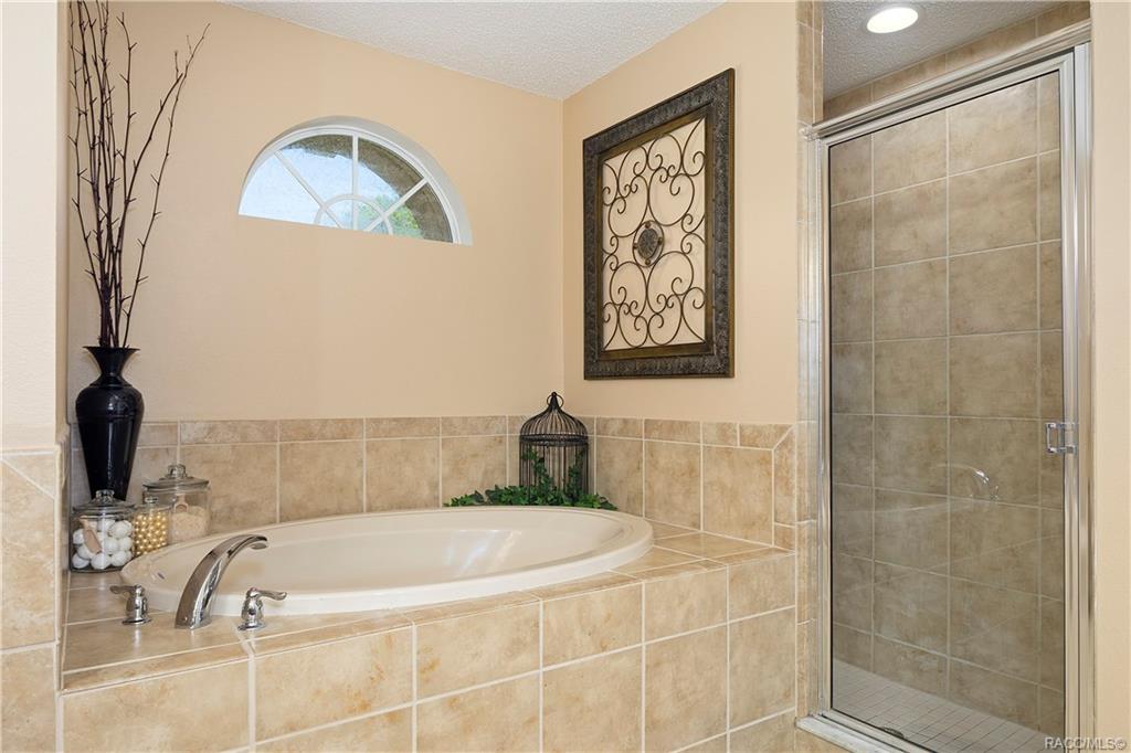 home for sale at 2552 W Axelwood Drive, Beverly Hills, FL 34465 in Pine Ridge