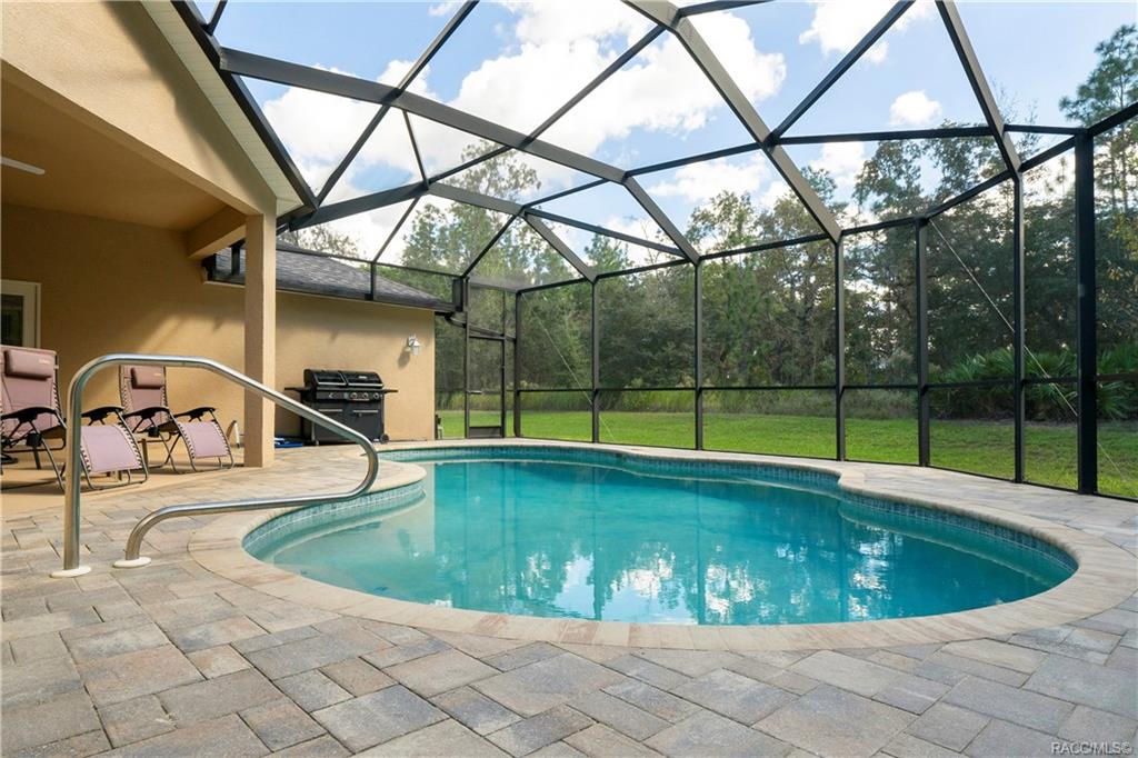 home for sale at 2552 W Axelwood Drive, Beverly Hills, FL 34465 in Pine Ridge