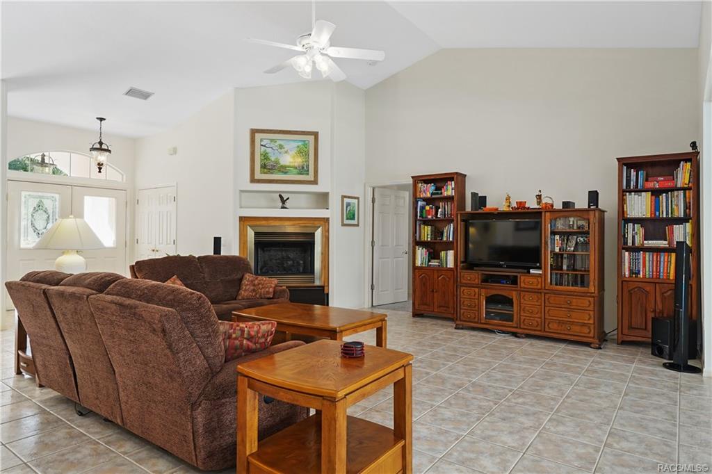 home for sale at 303 W Massachusetts Street, Hernando, FL 34442 in Citrus Hills