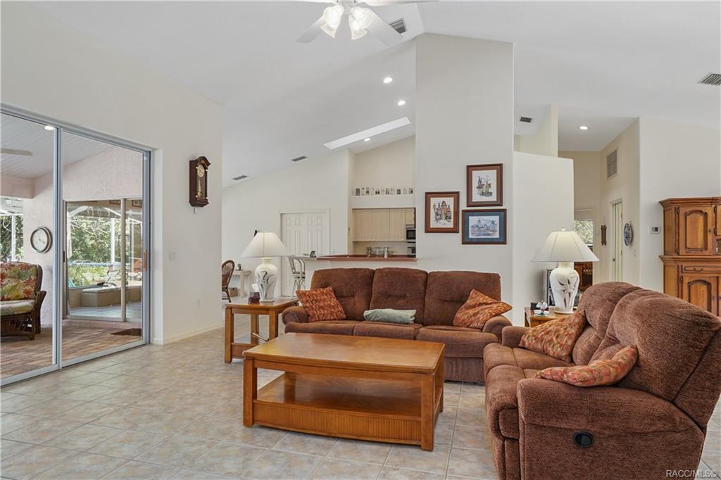 home for sale at 303 W Massachusetts Street, Hernando, FL 34442 in Citrus Hills