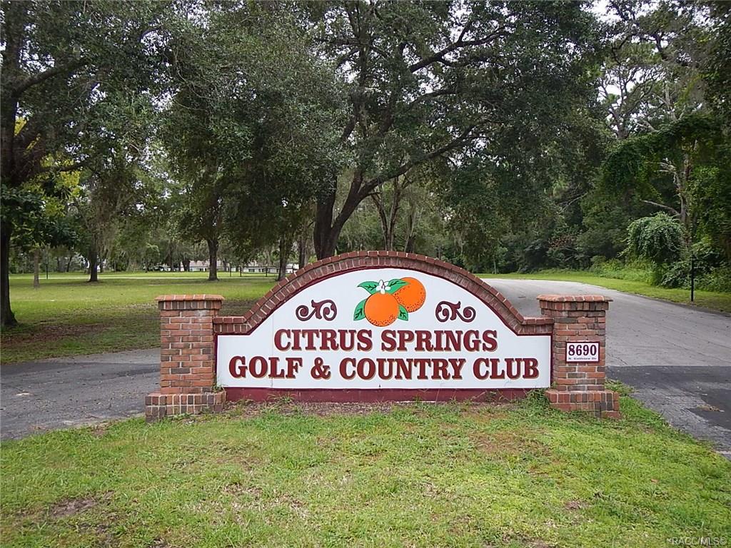 home for sale at 8965 N Farrington Drive, Citrus Springs, FL 34433 in Citrus Springs