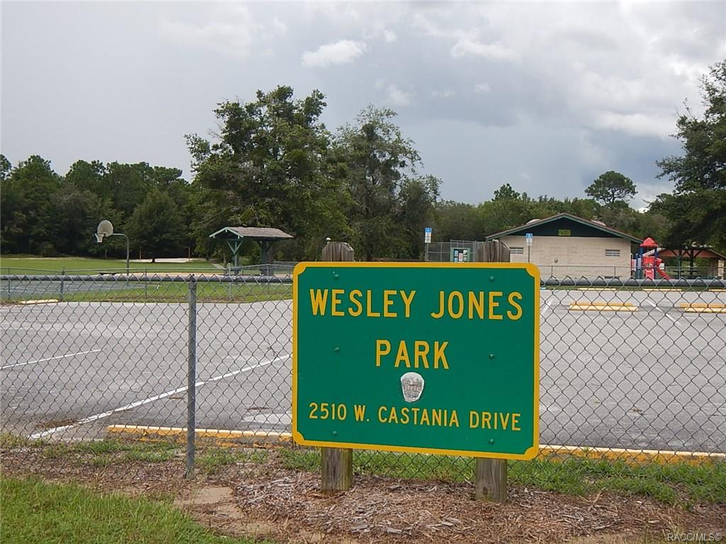 home for sale at 8965 N Farrington Drive, Citrus Springs, FL 34433 in Citrus Springs