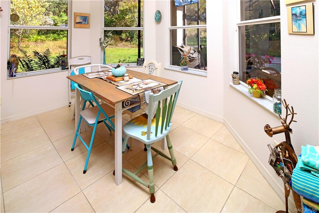 Citrus Hills Kensington Estates Property Information 465 N