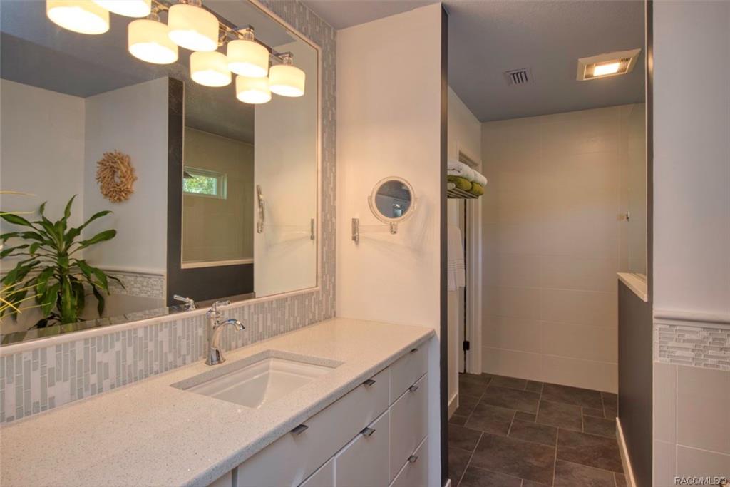 home for sale at 10021 W Halls River Road, Homosassa, FL 34446 in Homosassa Shores