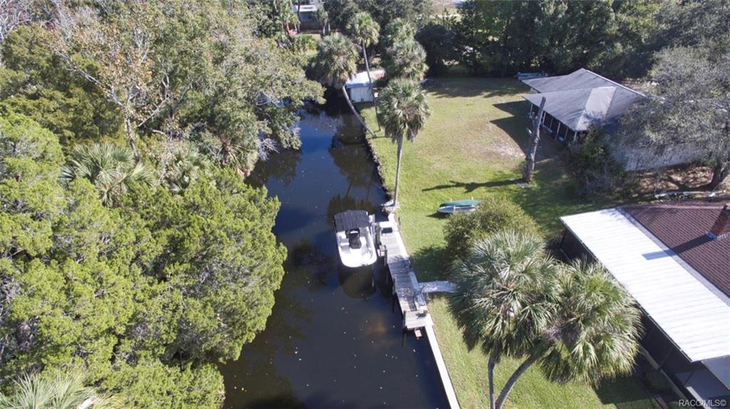 home for sale at 10021 W Halls River Road, Homosassa, FL 34446 in Homosassa Shores