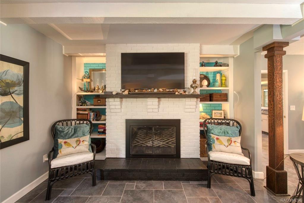 home for sale at 10021 W Halls River Road, Homosassa, FL 34446 in Homosassa Shores