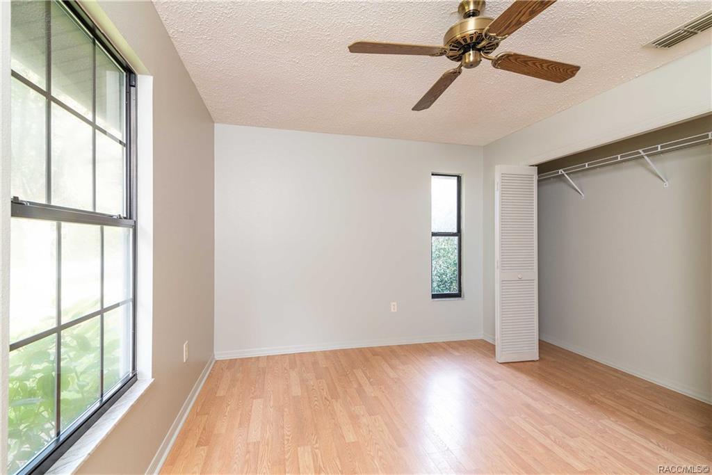 Chassahowitzka River Est. Property Information 10046 S Riviera Point