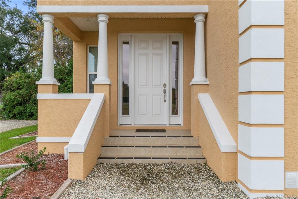 home for sale at 10215 W Waterlander Loop, Homosassa, FL 34448 in Homosassa Tradewinds Condos