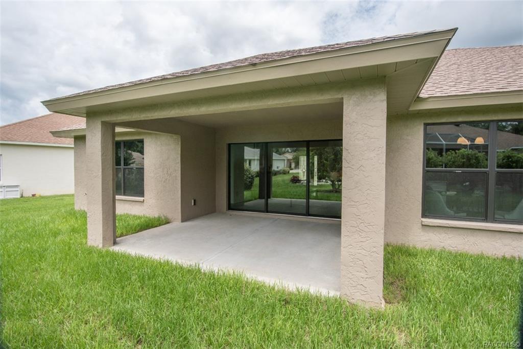 Citrus Hills Canterbury Lake Estates Property Information 2552 N