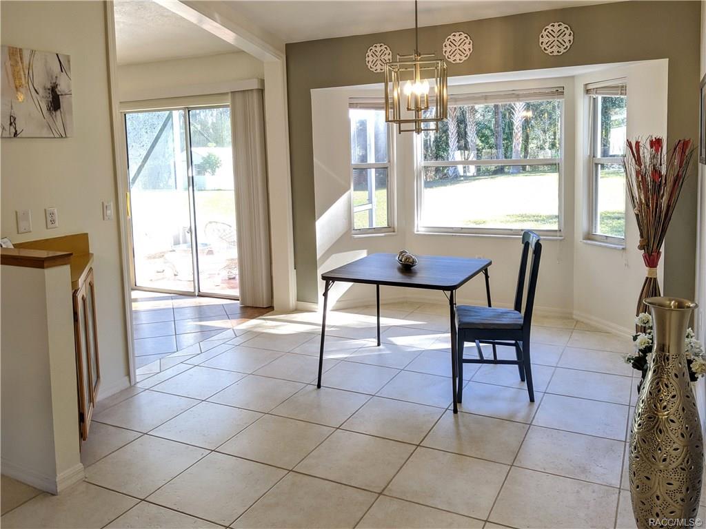 Citrus Hills Canterbury Lake Estates Property Information 3370 E