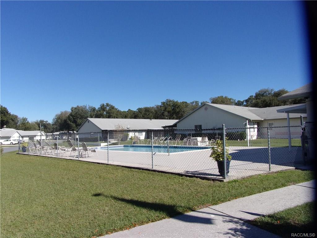 Whispering Pines Villas Property Information 1872 Arrowwood Lane