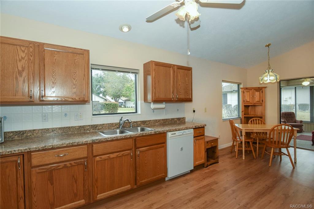home for sale at 6442 W Lexington Drive, Crystal River, FL 34429 in Meadowcrest - Pinehurst