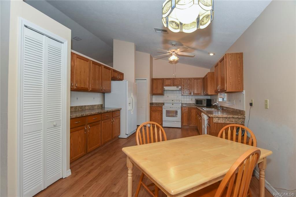 home for sale at 6442 W Lexington Drive, Crystal River, FL 34429 in Meadowcrest - Pinehurst