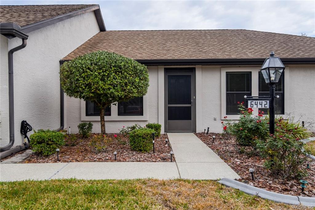 home for sale at 6442 W Lexington Drive, Crystal River, FL 34429 in Meadowcrest - Pinehurst