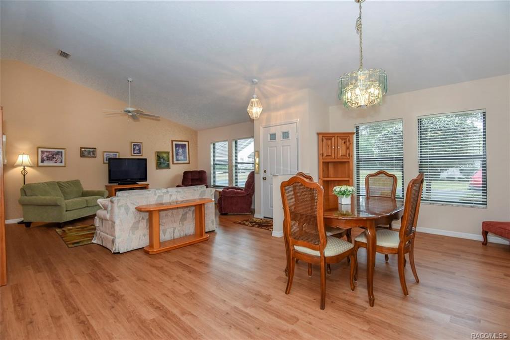 home for sale at 6442 W Lexington Drive, Crystal River, FL 34429 in Meadowcrest - Pinehurst