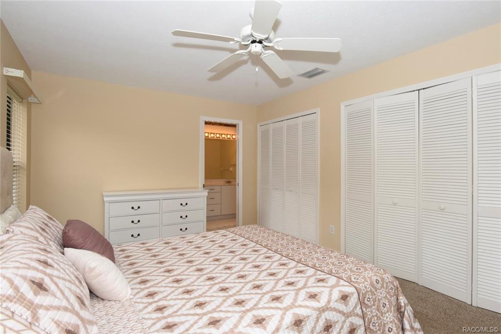 home for sale at 6442 W Lexington Drive, Crystal River, FL 34429 in Meadowcrest - Pinehurst
