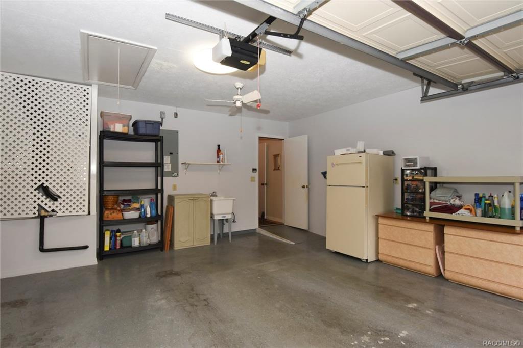 home for sale at 6442 W Lexington Drive, Crystal River, FL 34429 in Meadowcrest - Pinehurst