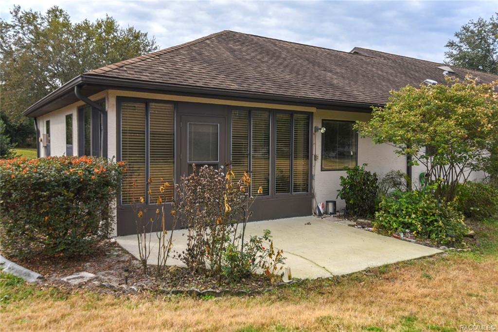 home for sale at 6442 W Lexington Drive, Crystal River, FL 34429 in Meadowcrest - Pinehurst