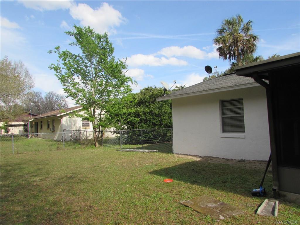 home for sale at 7585 E Stage Coach Trail, Floral City, FL 34436 in Zan Mar Village