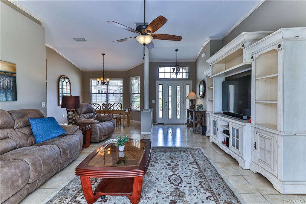 home for sale at 352 W Crestmont Court, Beverly Hills, FL 34465 in Laurel Ridge